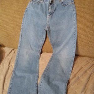 LEVIS Blue Jeans Perfectly Slimming 512 Size 12M